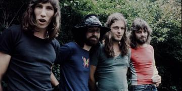(MANDATORY CREDIT Koh Hasebe/Shinko Music/Getty Images) Pink Floyd live at Hakone Aphrodite, Kanagawa, August 6, 1971. (Photo by Koh Hasebe/Shinko Music/Getty Images)