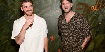 LAS VEGAS, NEVADA - JULY 10: (L-R) Andrew Taggart and Alex Pall of The Chainsmokers attend h.wood Group's grand opening¬†of Delilah at Wynn Las Vegas on July 10, 2021 in Las Vegas, Nevada. (Photo by Bryan Steffy/Getty Images for Wynn Las Vegas)