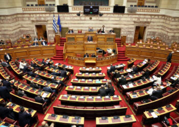 Ο εισηγητής της ΝΔ, βουλευτής Ευριπίδης Στυλιανίδης μιλάει στην Ολομέλεια της Βουλής, στη μόνη συζήτηση και ψήφιση επί της αρχής των άρθρων και του συνόλου του σχεδίου νόμου του Υπουργείου Δικαιοσύνης: «Διαδικασία άρσης του απορρήτου των επικοινωνιών, κυβερνοασφάλεια και προστασία προσωπικών δεδομένων πολιτών», Πέμπτη 8 Δεκεμβρίου 2022.  ΑΠΕ-ΜΠΕ/ΑΠΕ-ΜΠΕ/Αλέξανδρος Μπελτές