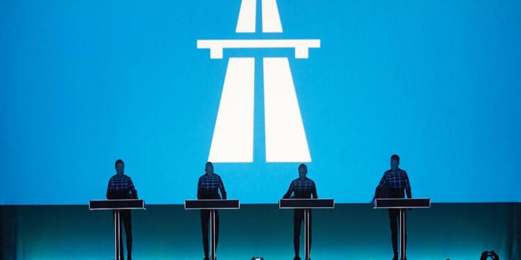 KRAFTWERK 3D Der Katalog  1 2 3 4 5 6 7 8 Kunstsammlung NRW Düsseldorf 2013