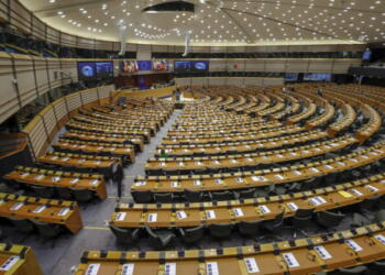epa10442897 General view of hemicycle during a plenary session of the European Parliament in Brussels, Belgium, 01 February 2023. The session's main focus is on the preparation for the special European summit of 9 and 10 February, in particular the need to develop sustainable solutions in the area of asylum and migration.  EPA/OLIVIER HOSLET