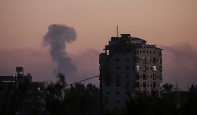 epa11079663 Smoke rises following an Israeli air strike in the south of Gaza City, 15 January 2024. More than 24,000 Palestinians and at least 1,300 Israelis have been killed, according to the Palestinian Health Ministry and the Israel Defense Forces (IDF), since Hamas militants launched an attack against Israel from the Gaza Strip on 07 October, and the Israeli operations in Gaza and the West Bank which followed it.  EPA/MOHAMMED SABER