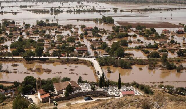 Flooded land in the village of Vlochos 7 days after the storm Daniel, in Karditsa, Greece on September 11, 2023. / Πλημμυρισμένες εκτάσεις στο χωριό Βλοχός Καρδίτσας 7 ημέρες μετά την κακοκαιρία Daniel, 11 Σεπτεμβρίου 2023.
