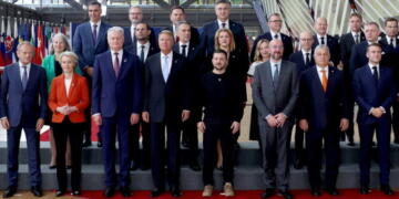 epa11663936 President of Ukraine Volodymyr Zelenskyy (front row C) and European leaders pose for a family photo before the European Council summit in Brussels, Belgium, 17 October 2024. EU leaders are meeting in Brussels to discuss Ukraine, the Middle East, competitiveness, migration and foreign affairs.  EPA/CHRISTOPHER NEUNDORF